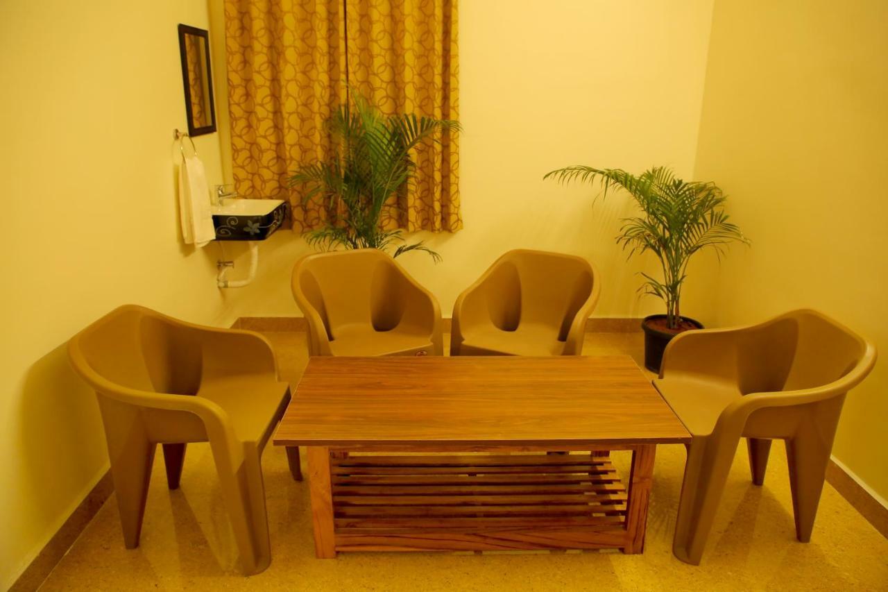 Bhavana Homestay 티루파티 외부 사진