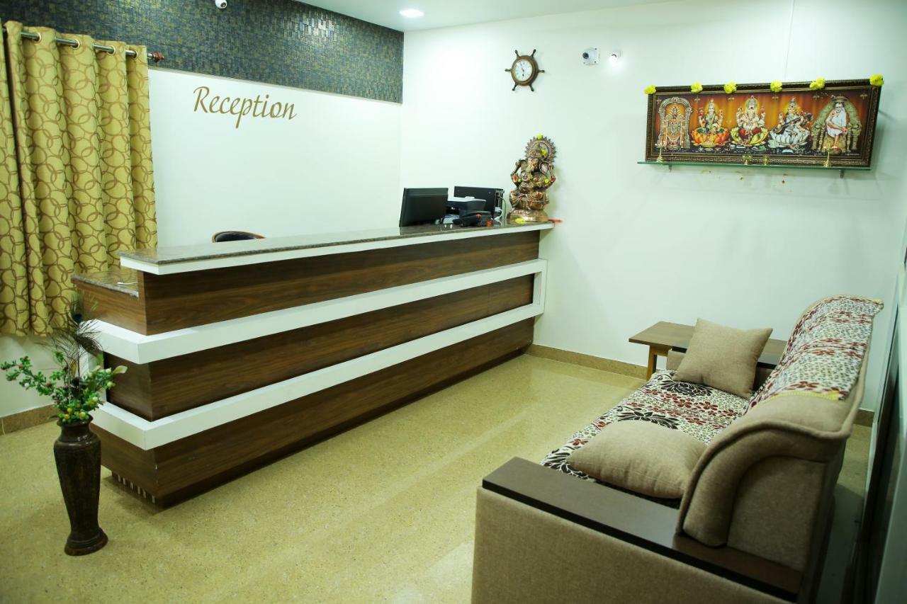 Bhavana Homestay 티루파티 외부 사진
